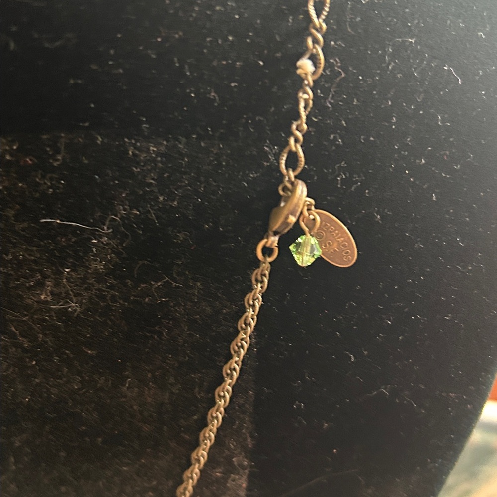 Elegant Turquoise Pendant Necklace with Gold Detailing - Picture 11 of 11